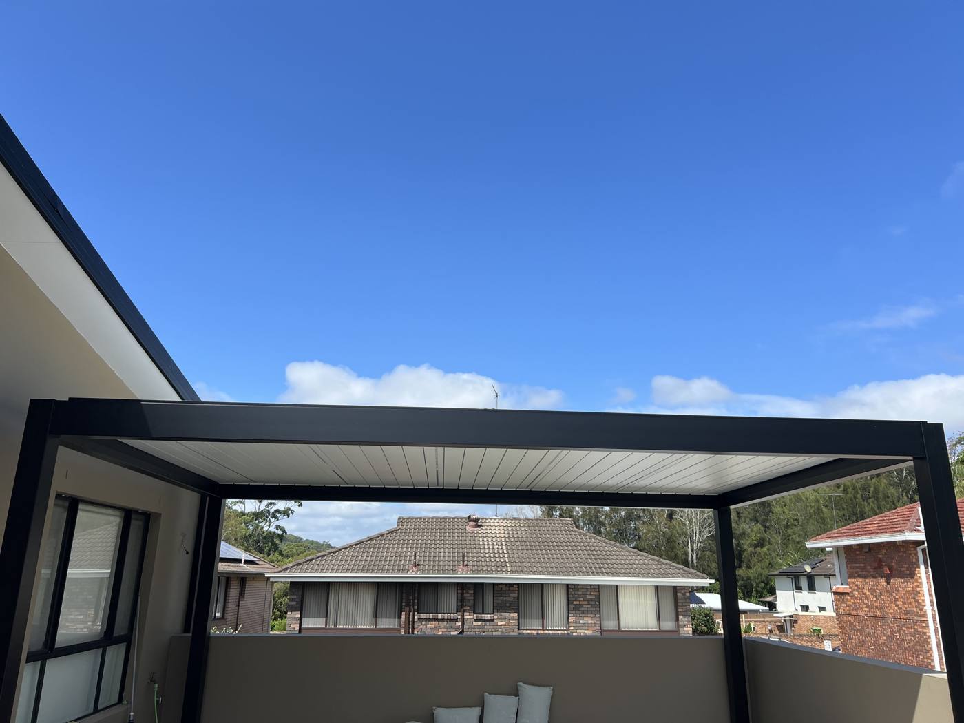 Balcony Louvre Pergola installation Sydney — Sword Sky outdoor structure installer
