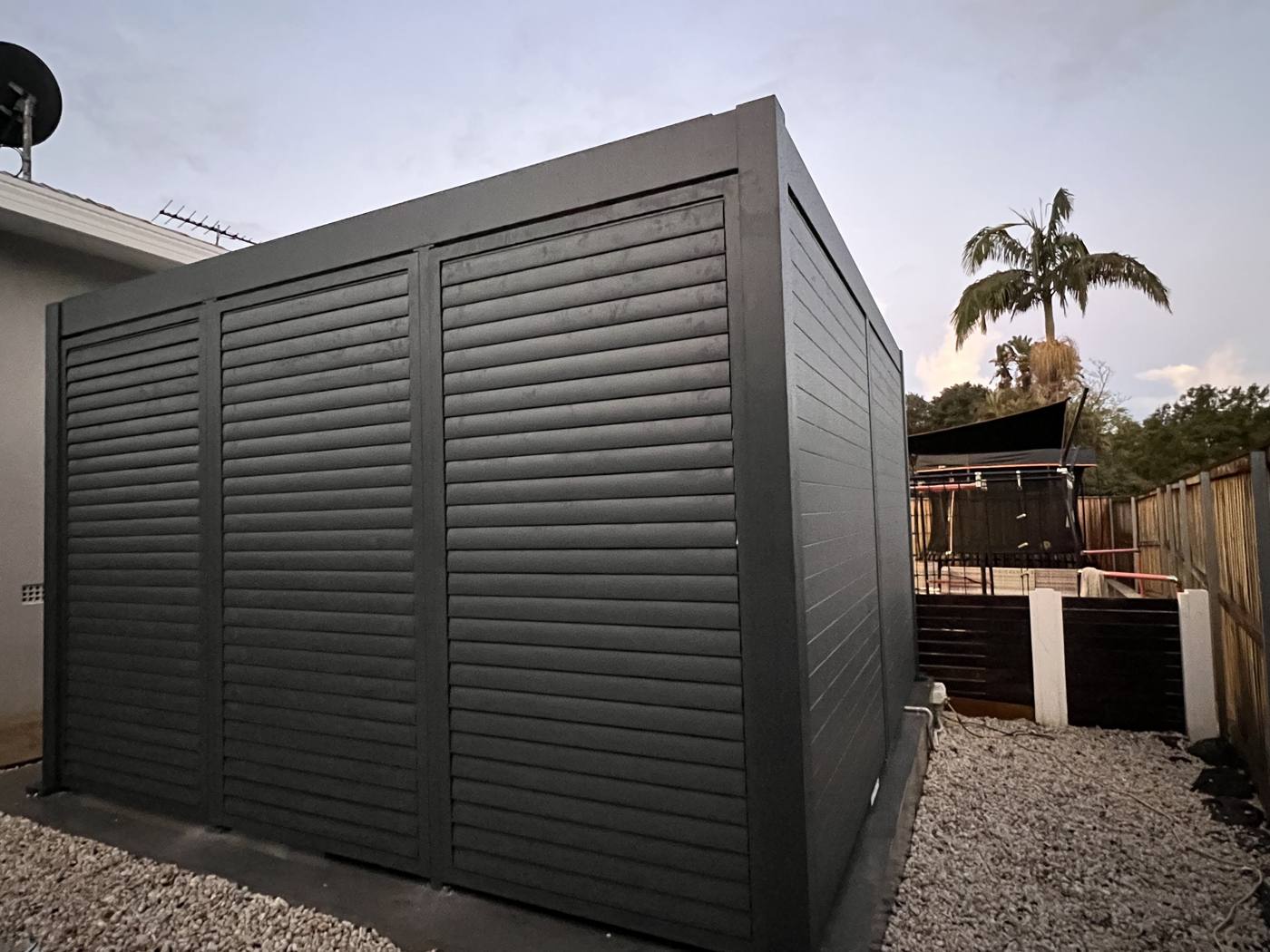 Pergola with Louvre Privacy Walls installation Sydney — Sword Sky outdoor structure installer