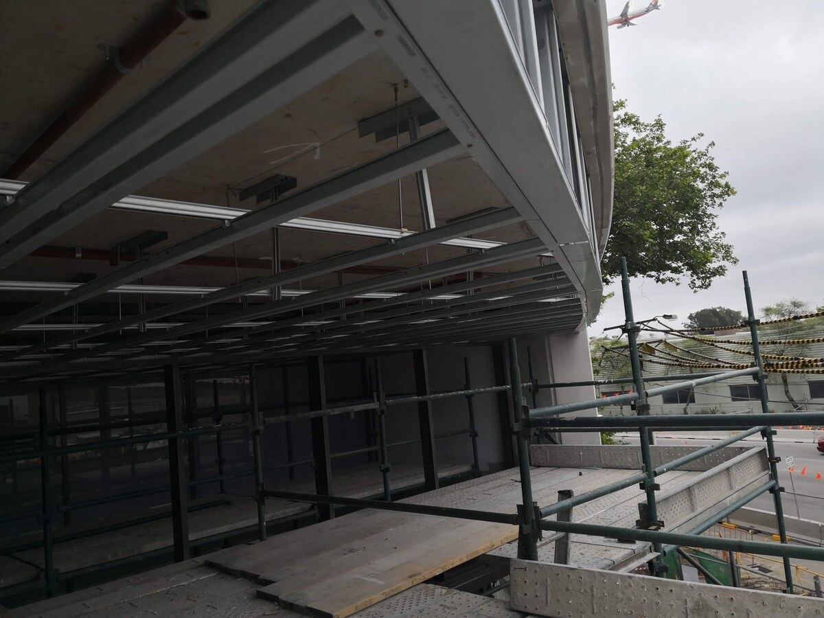 steel framing installation Sydney commercial ceiling contractor — Sword Sky